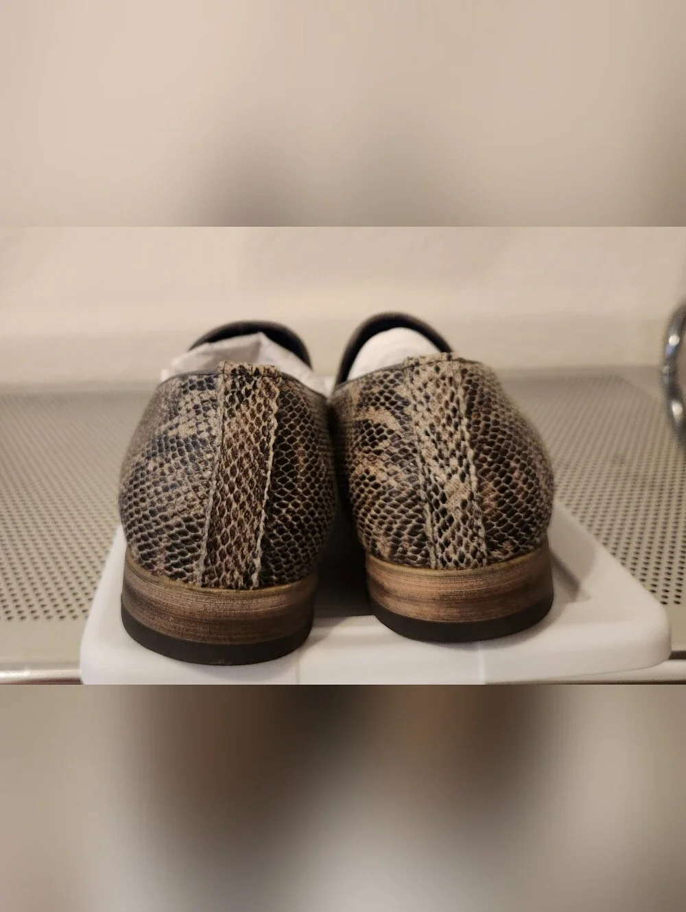 Steve Madden Men’s Snake-Print Slip-On Loafers in Brown and Black Men Size 7.5